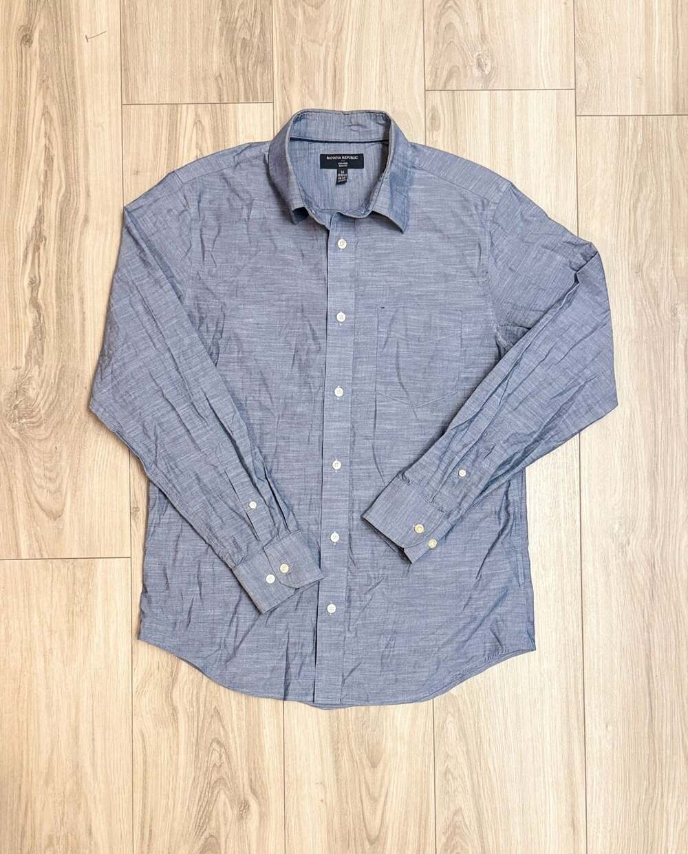 Banana Republic Non Iron Slim Fit Button Down Shirt